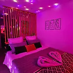 Capsexy Port Nature Garden Naturist Village Agde